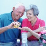 5 Vitamin Yang Sangat Baik Untuk Orang Tua. Nomor 3 Sebaiknya Dikonsumsi! Vitamin Untuk Orang Tua