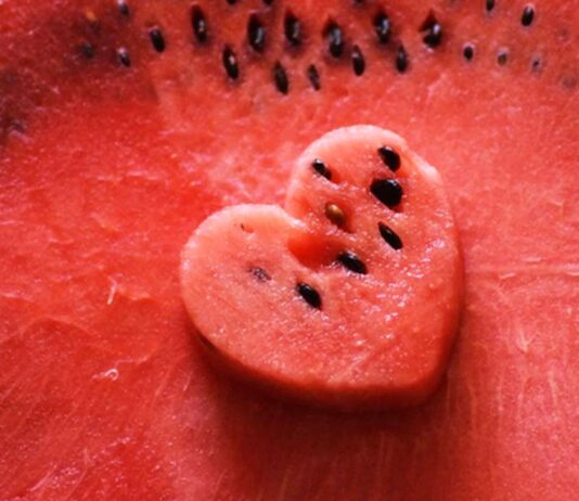 Manfaat biji semangka untuk kesehatan