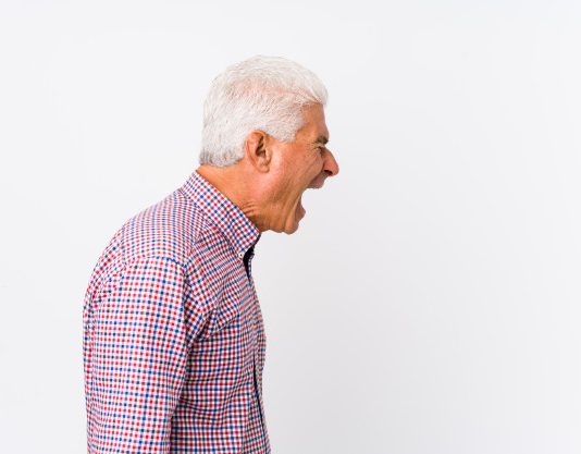 Tips meredakan marah pada lansia penderita alzheimer dan demensia