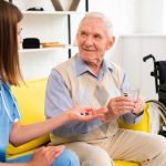 Home Care : Pengertian, Jenis & Kriteria Perawat