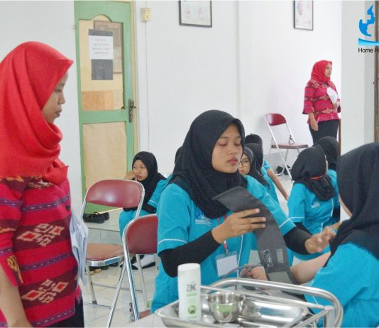 Pelatihan Kilat Menjadi Caregiver Lansia Di Insan Medika Academy Dengan Materi Lengkap Dan Guru Mumpuni