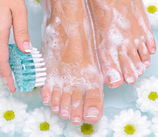 Tips Menghilangkan Bau Kaki Agar Tidak Muncul Lagi