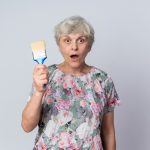 Pahami 5 Risiko Sering Menggunakan Semir Rambut pada Lansia