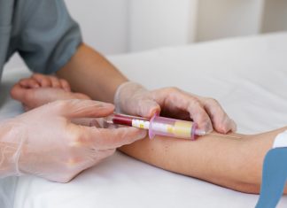 Rutin Donor Darah Bikin Awet Muda, Benarkah? Ini Penjelasannya