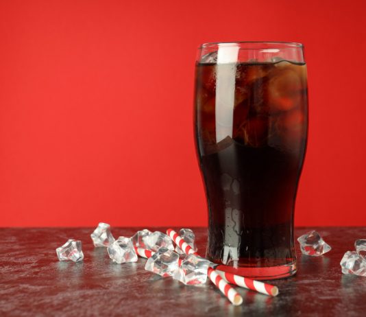 Apakah Kebiasaan Minuman Bersoda Berbahaya? Ketahui Risiko yang Mengintai