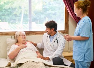 13 Keuntungan Menggunakan Perawat Orang Sakit yang Perlu Diketahui 13 Keuntungan Menggunakan Perawat Orang Sakit yang Perlu Diketahui