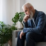 Apa Itu Midlife Crisis? Memahami Fenomena Krisis Usia Tengah